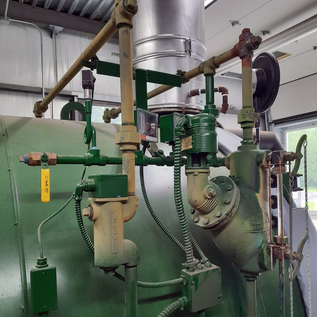 A photo demonstrating the effects of latent energy in steam